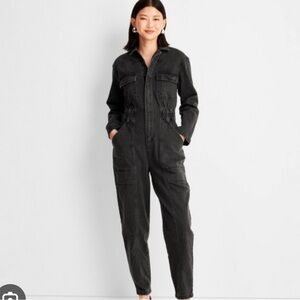 Universal Thread Women’s Long Sleeve Denim Jumpsuit size 12